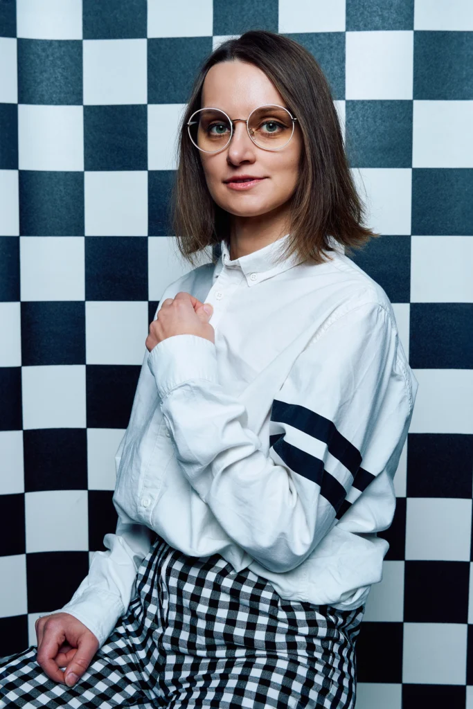aneta kmieć-wawrzyniak autorka książek dla dzieci o kocie Rawawiku